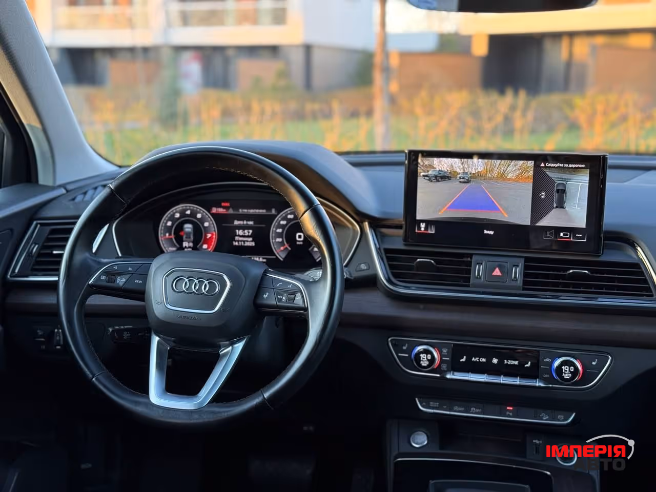 Audi Q5 - фото 10
