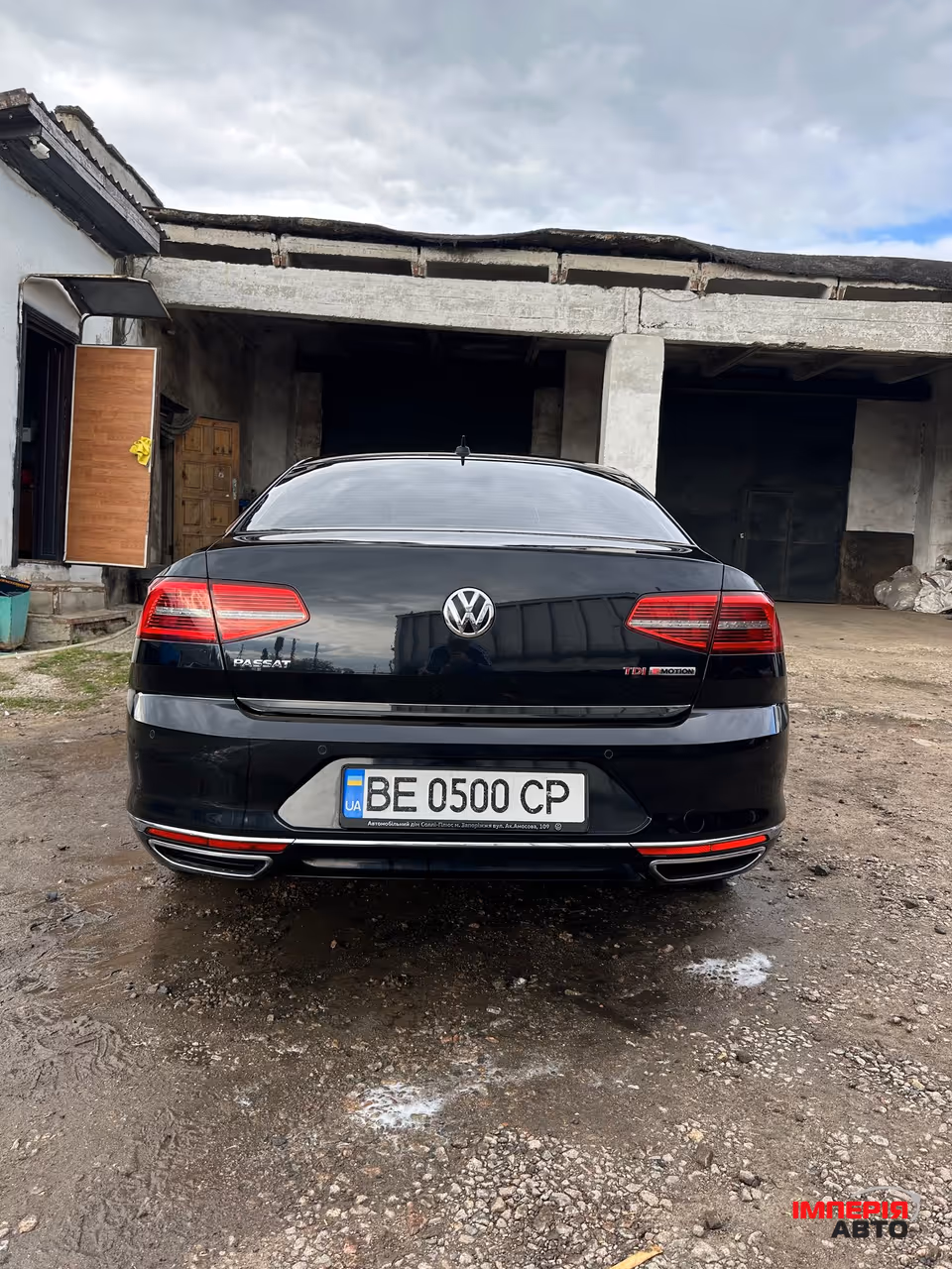 Volkswagen Passat - фото 4