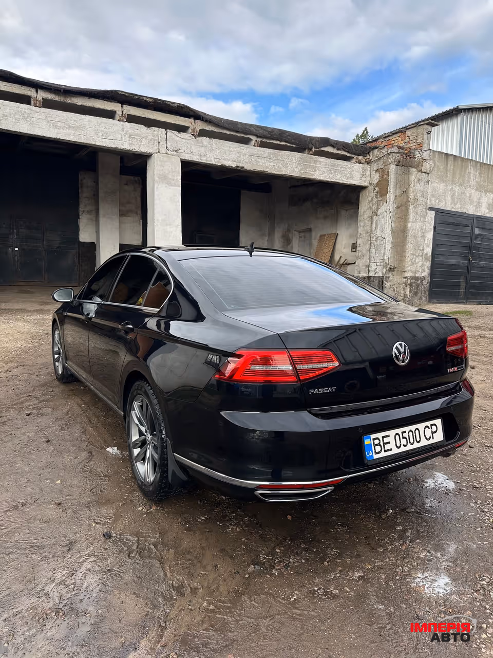 Volkswagen Passat - фото 5