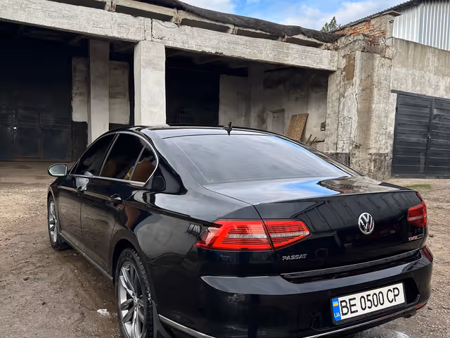 Volkswagen Passat - фото 5
