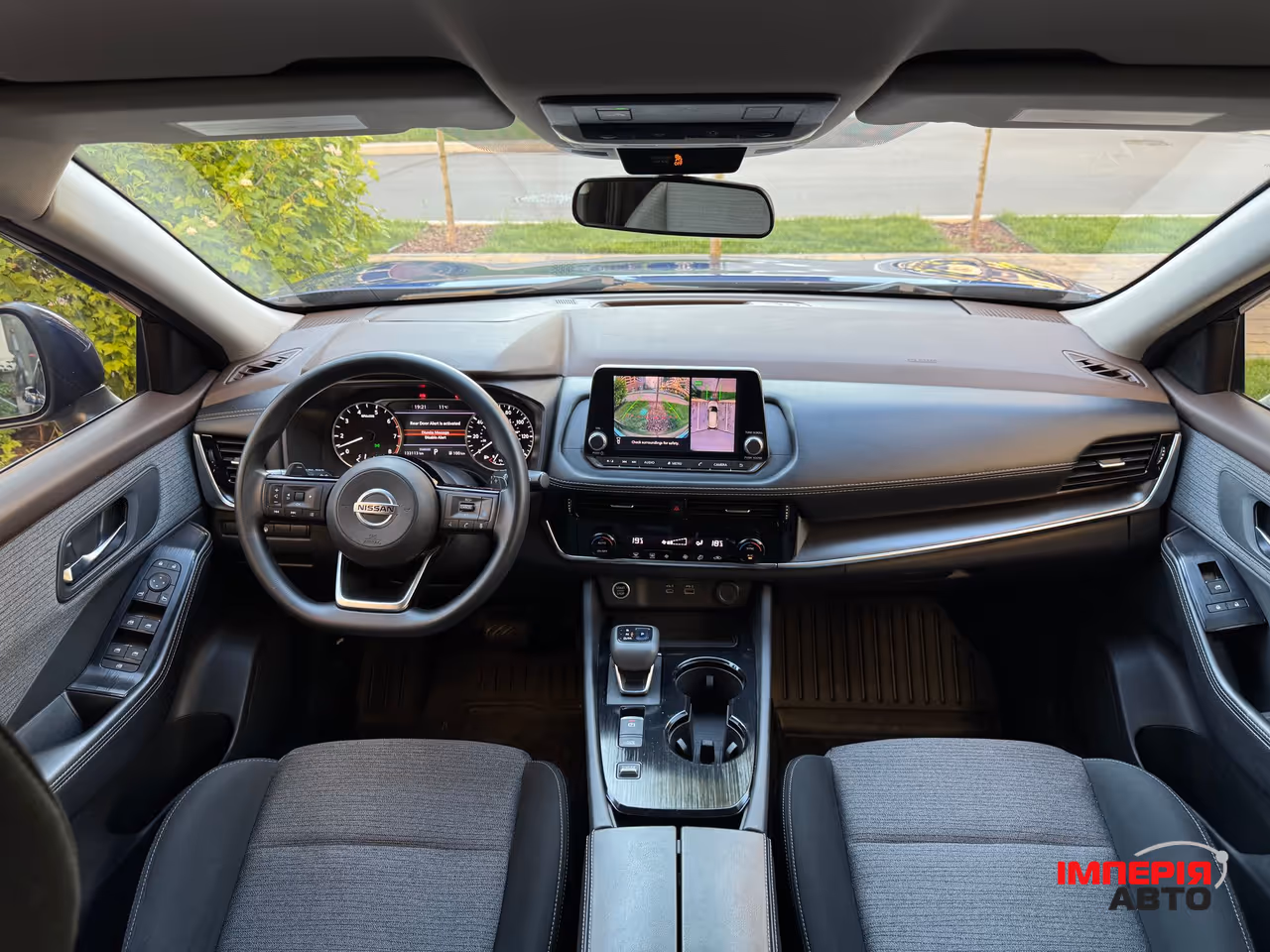 Nissan Rogue - фото 14