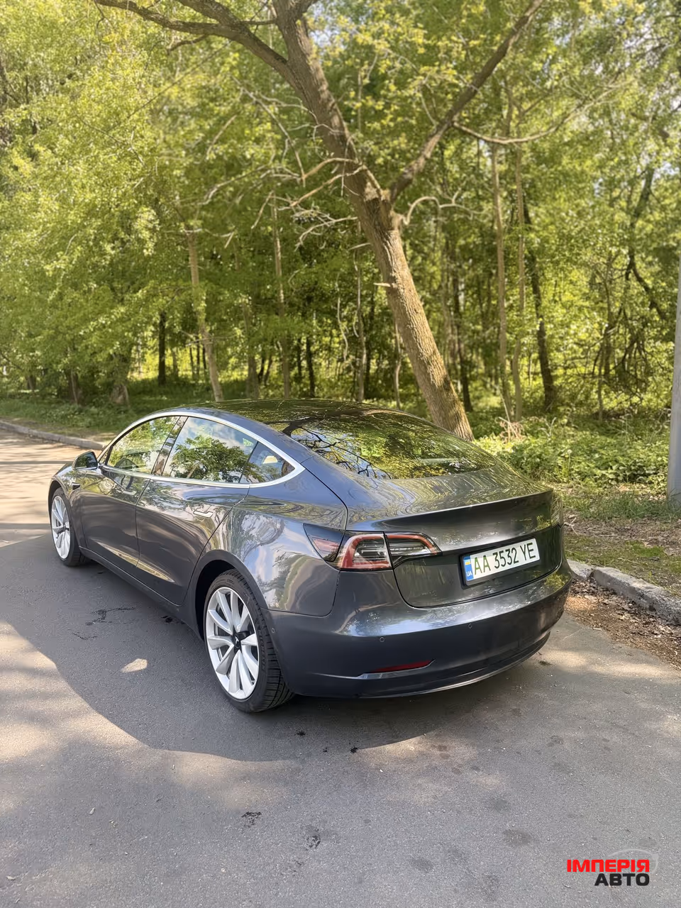 Tesla Model 3 - фото 5