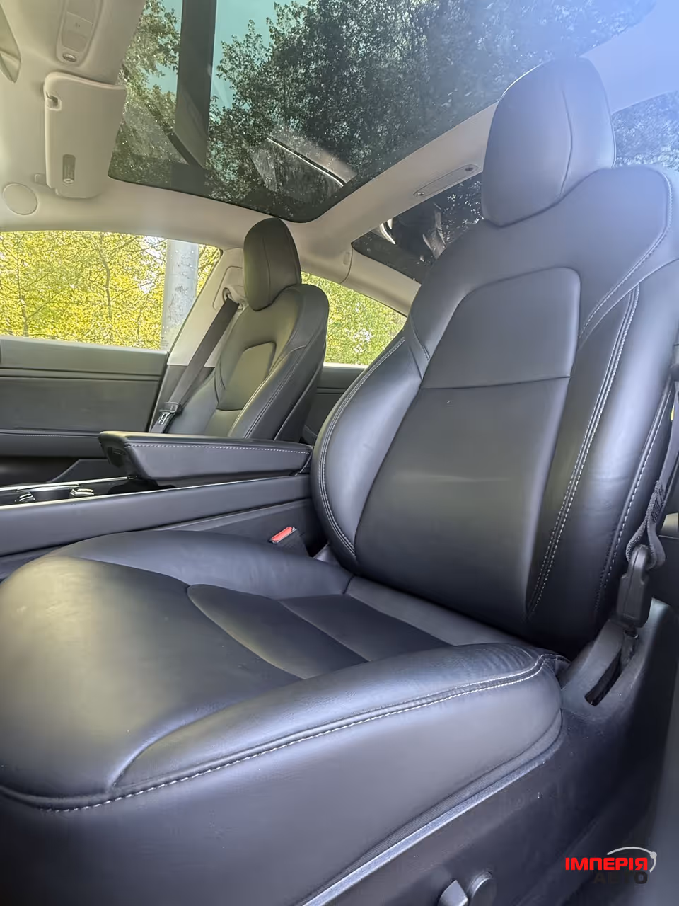 Tesla Model 3 - фото 16