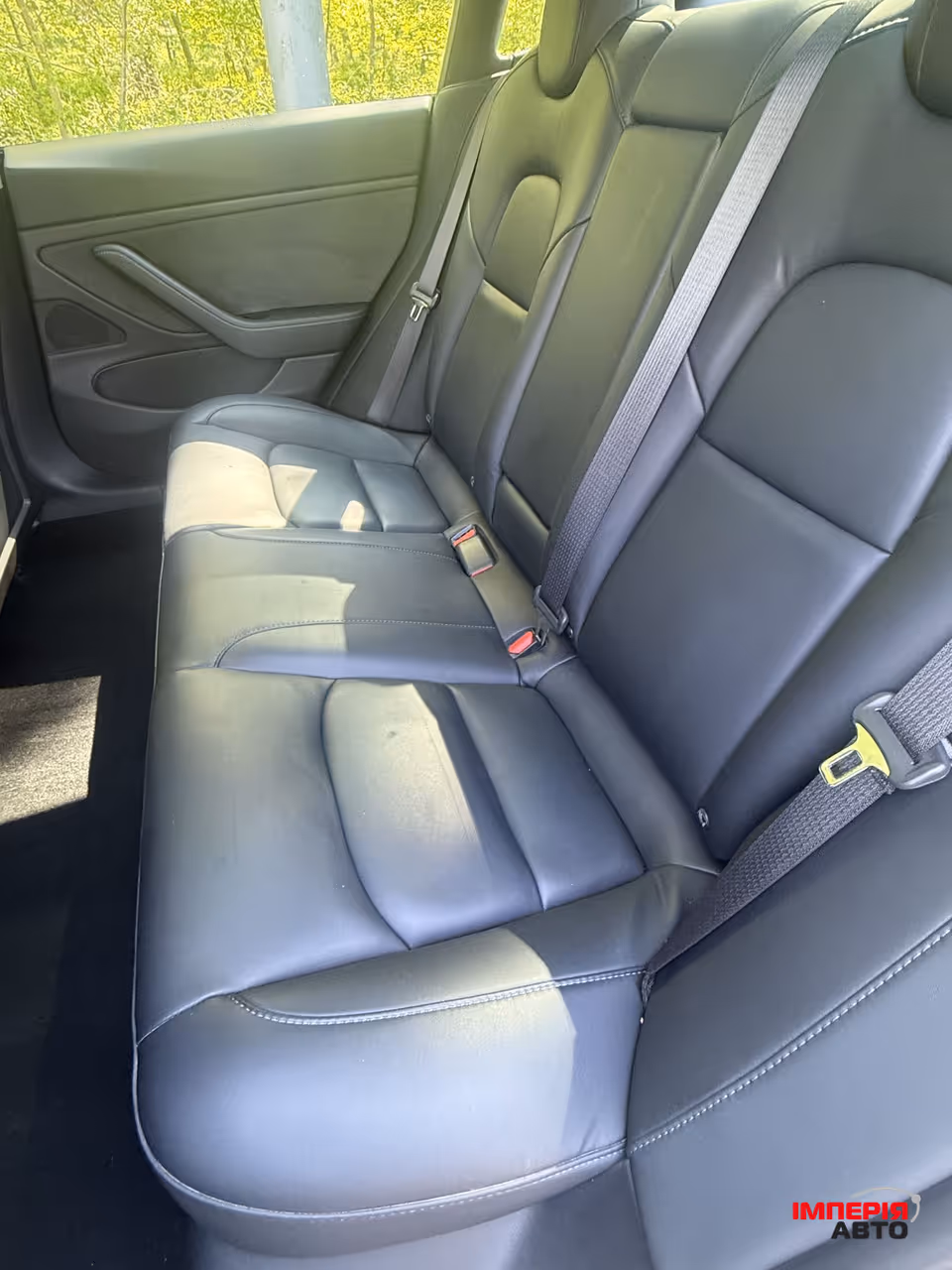 Tesla Model 3 - фото 17