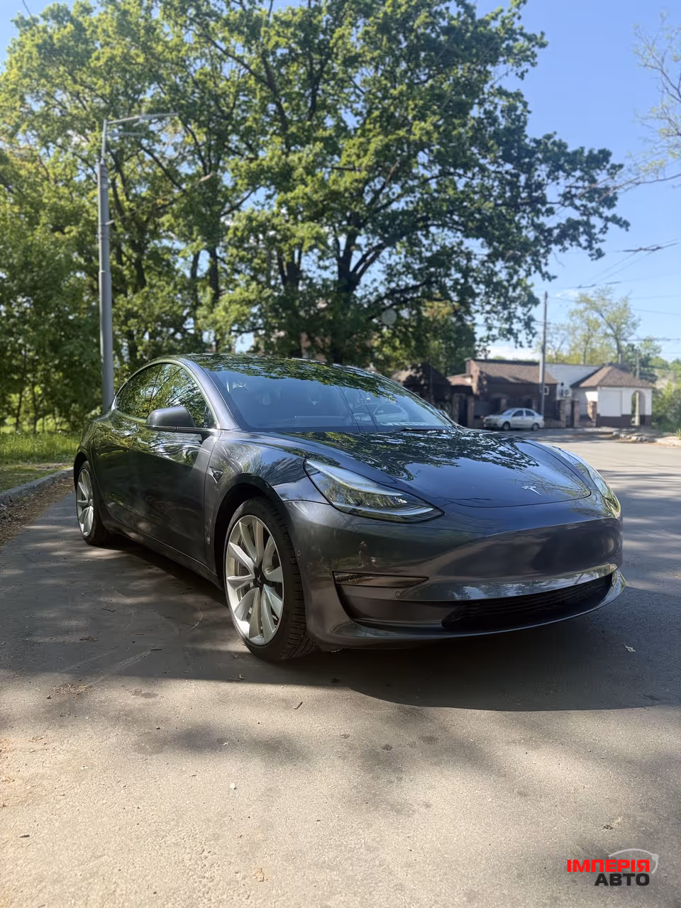 Tesla Model 3 - фото 2