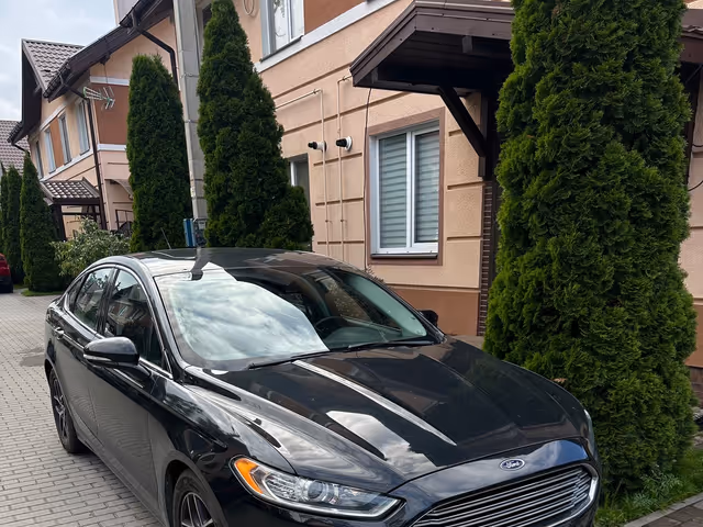 Ford Fusion USA - фото 1