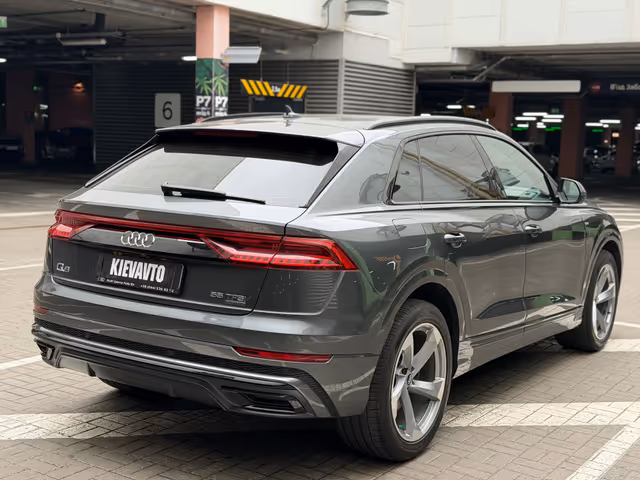 Audi Q8 - фото 3