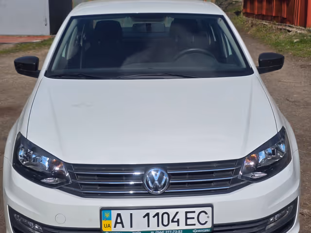 Volkswagen Polo - фото 1