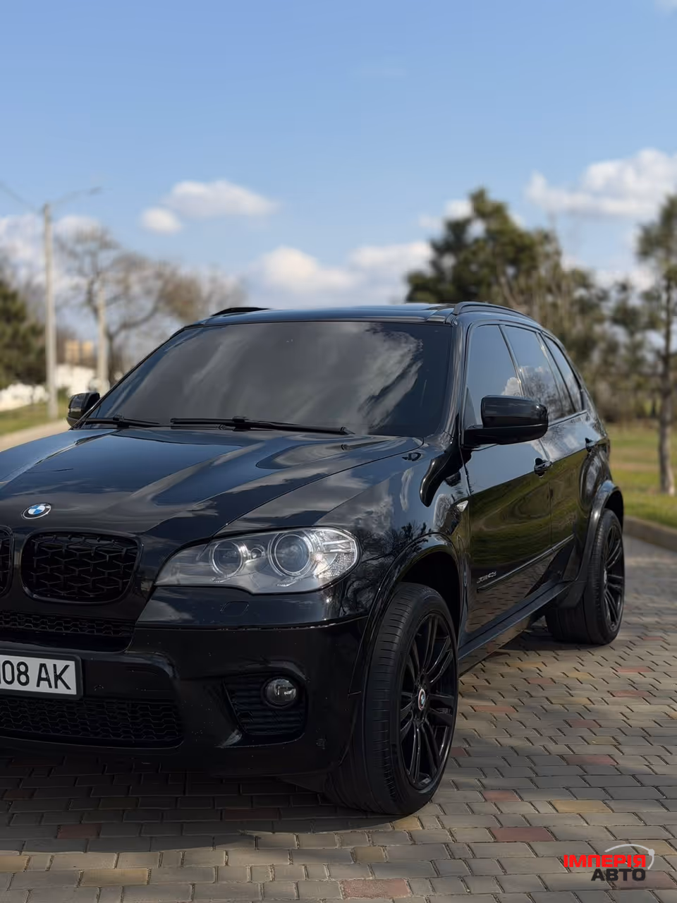 BMW X5 - фото 1