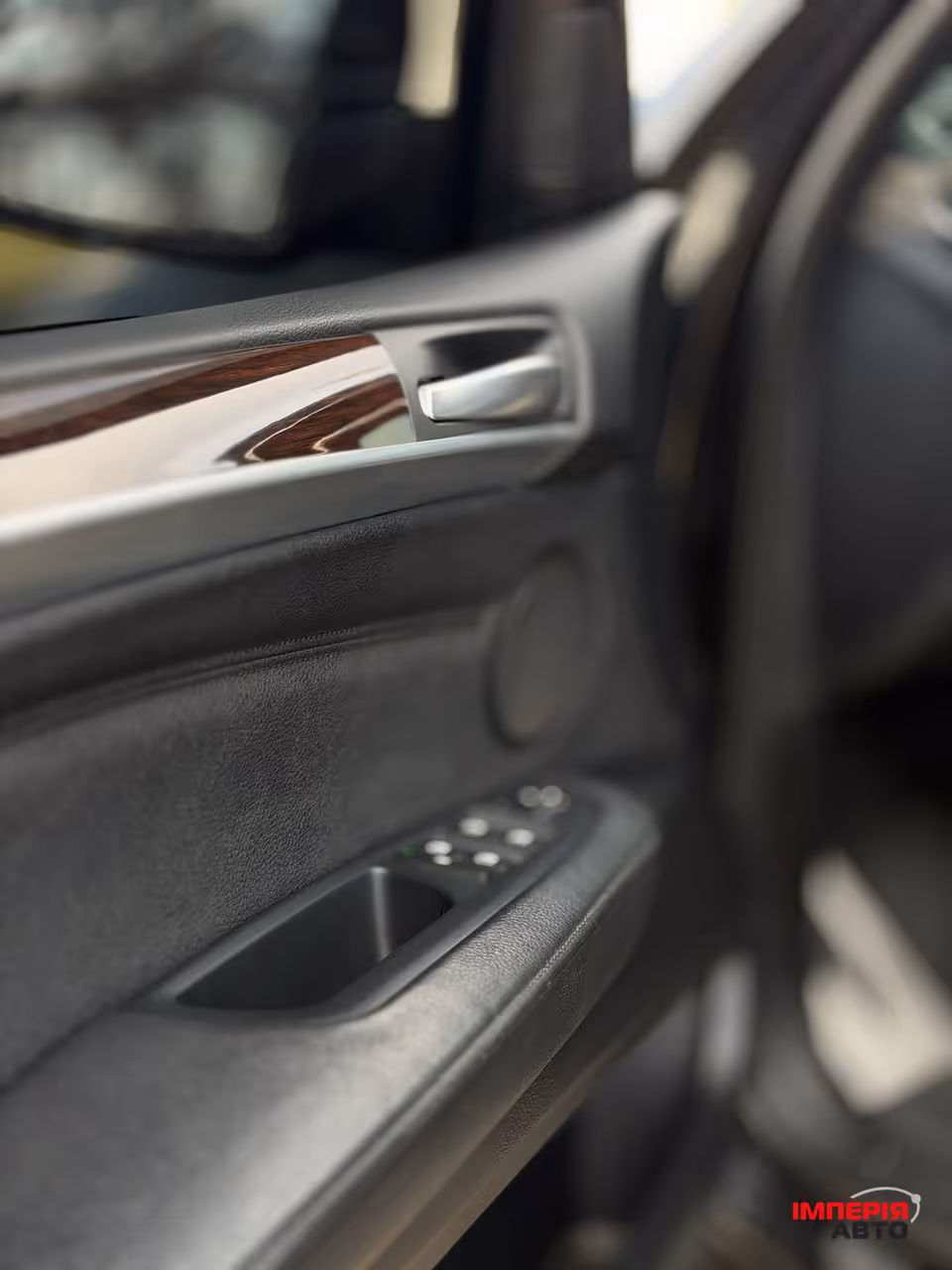 BMW X5 - фото 18