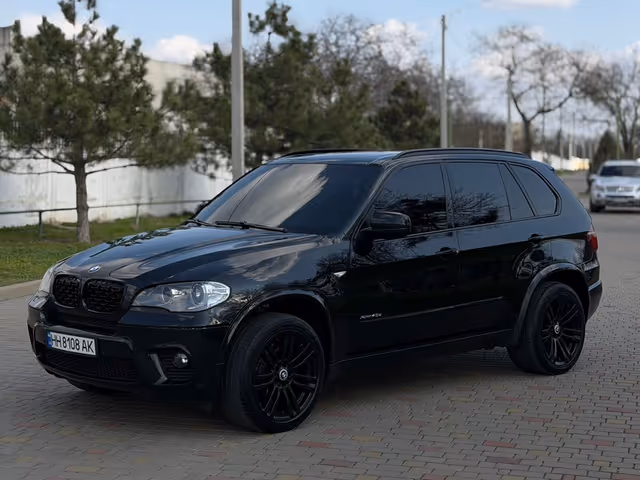 BMW X5 - фото 4