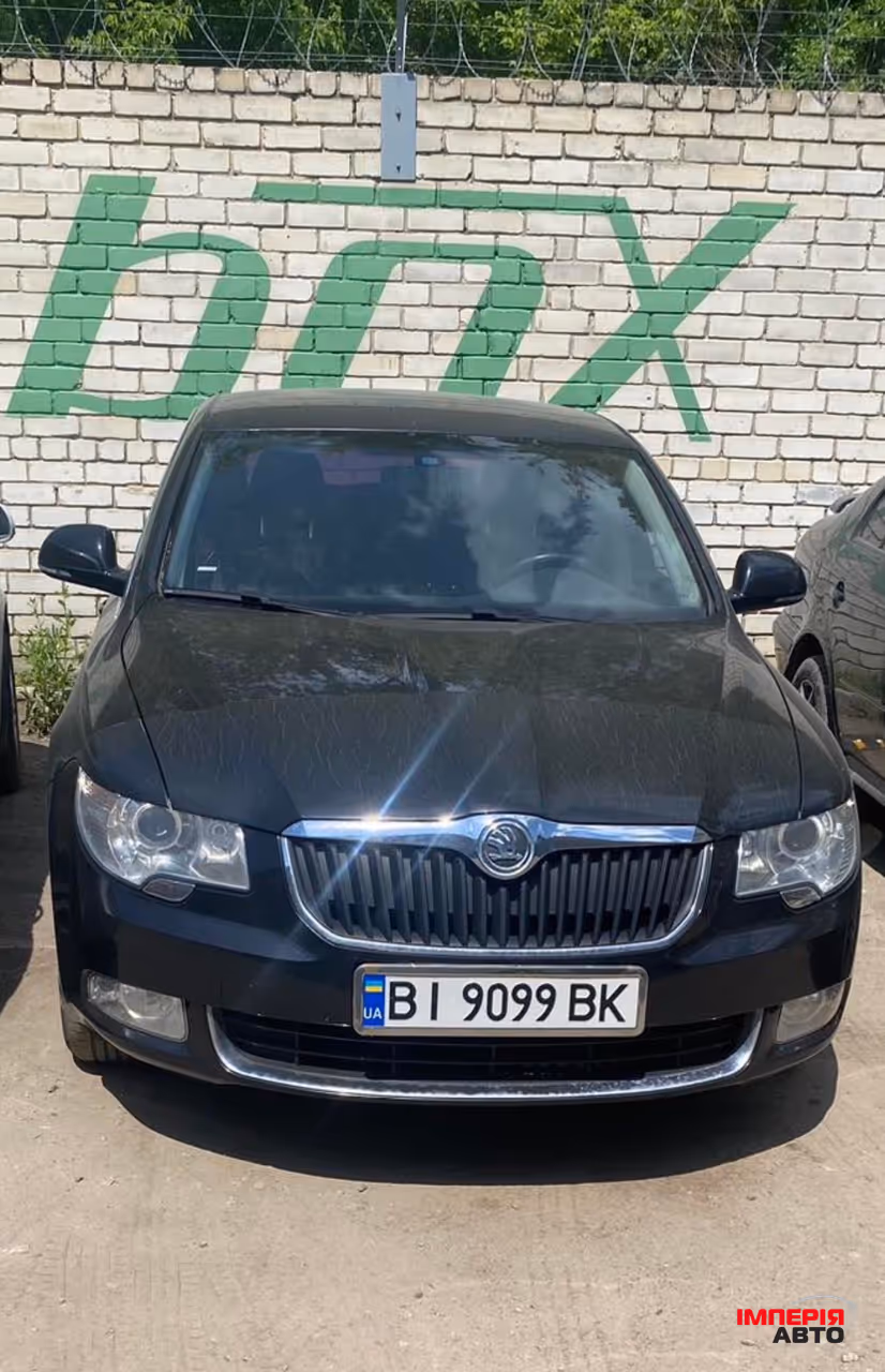 Skoda Superb - фото 1