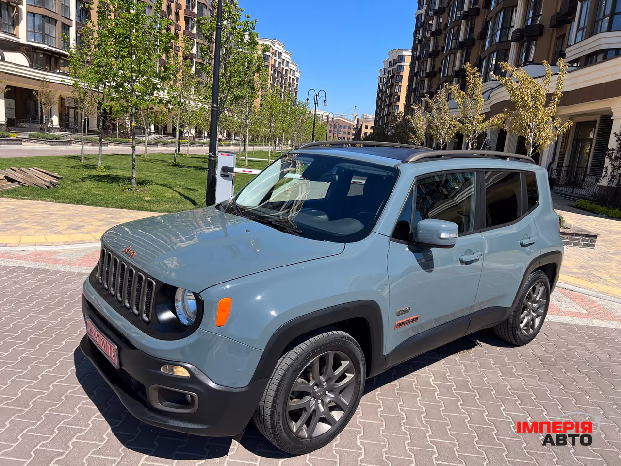 Jeep Renegade - фото 2