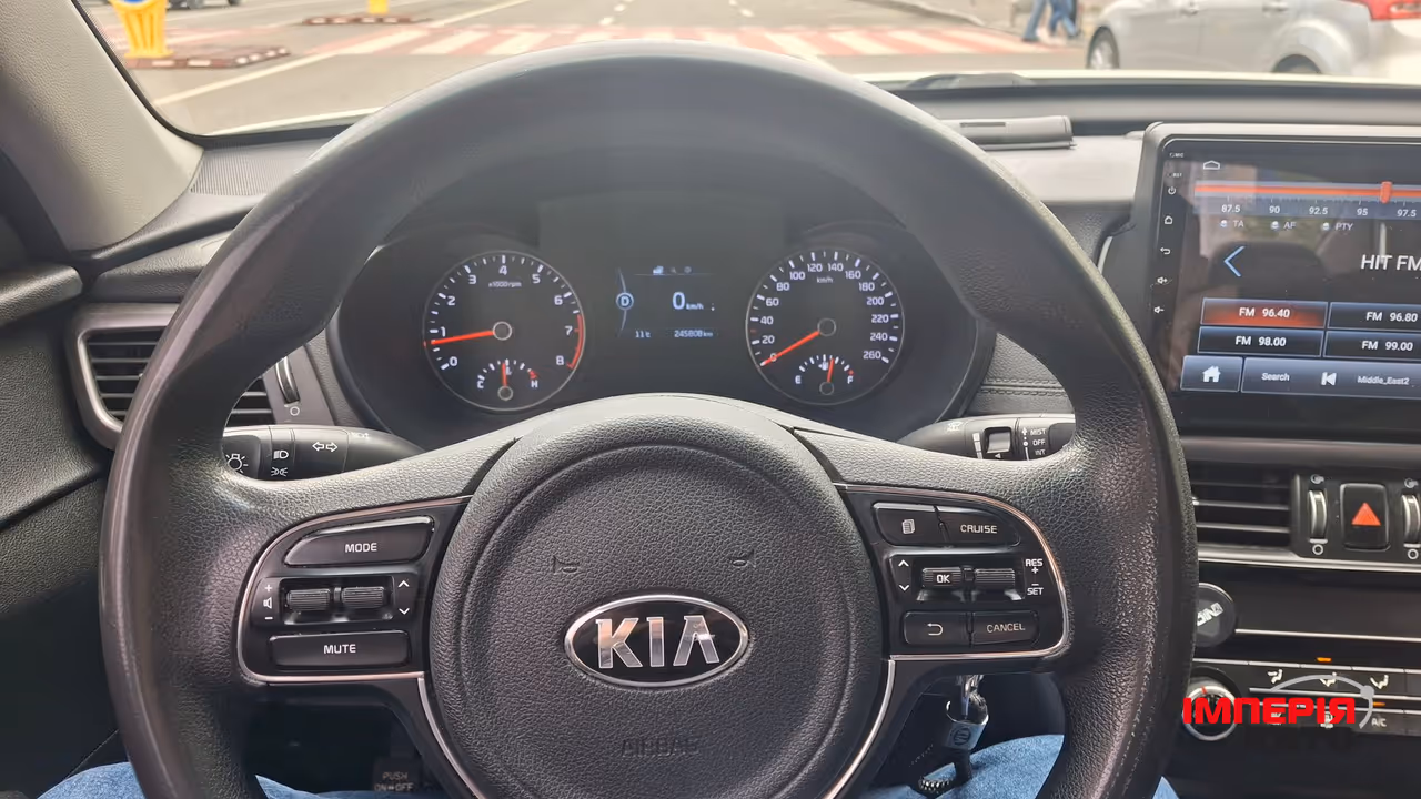 Kia K5 - фото 7