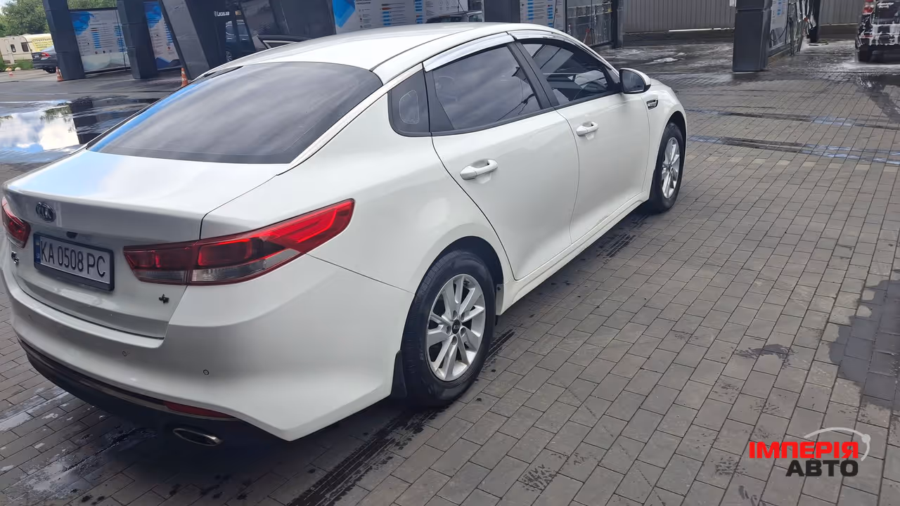 Kia K5 - фото 8