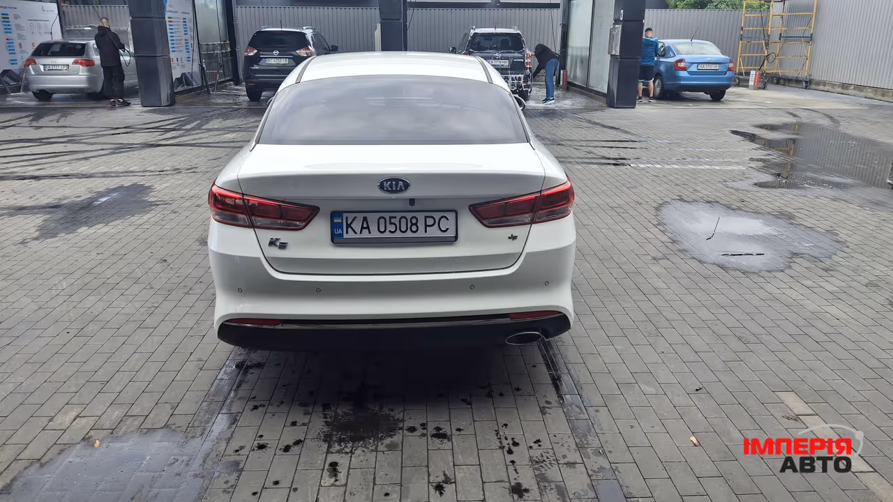 Kia K5 - фото 5
