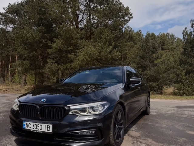 BMW 5 серії - фото 1