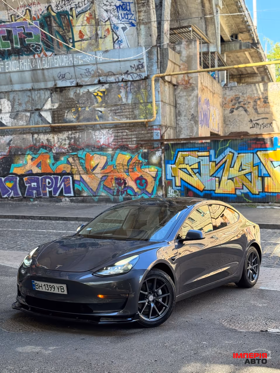Tesla Model 3 - фото 3