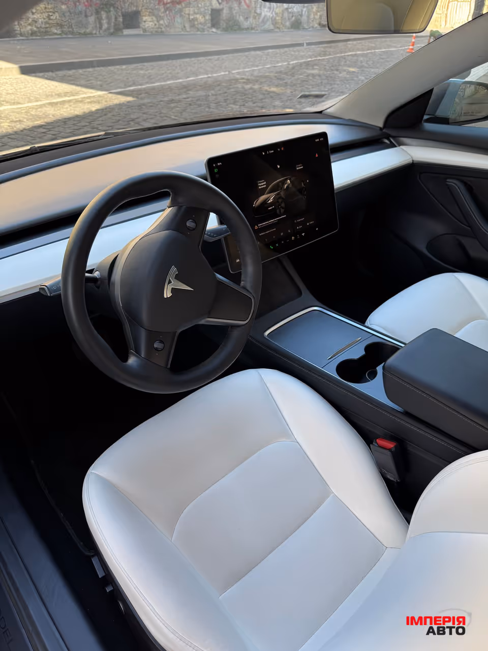 Tesla Model 3 - фото 15