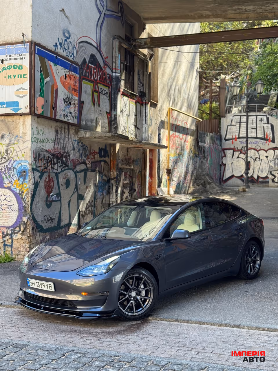 Tesla Model 3 - фото 14