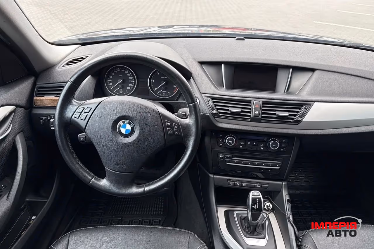 BMW X1 - фото 8