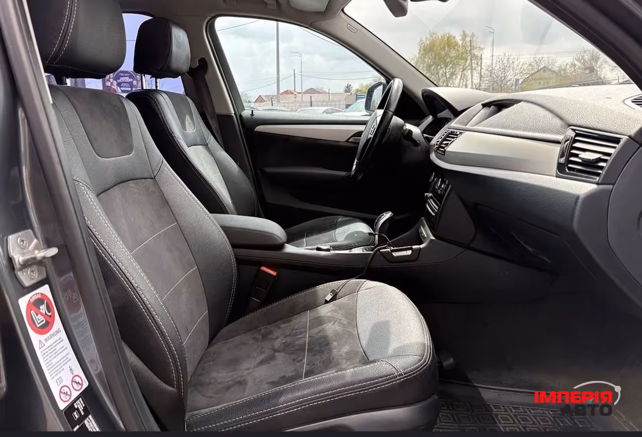 BMW X1 - фото 7