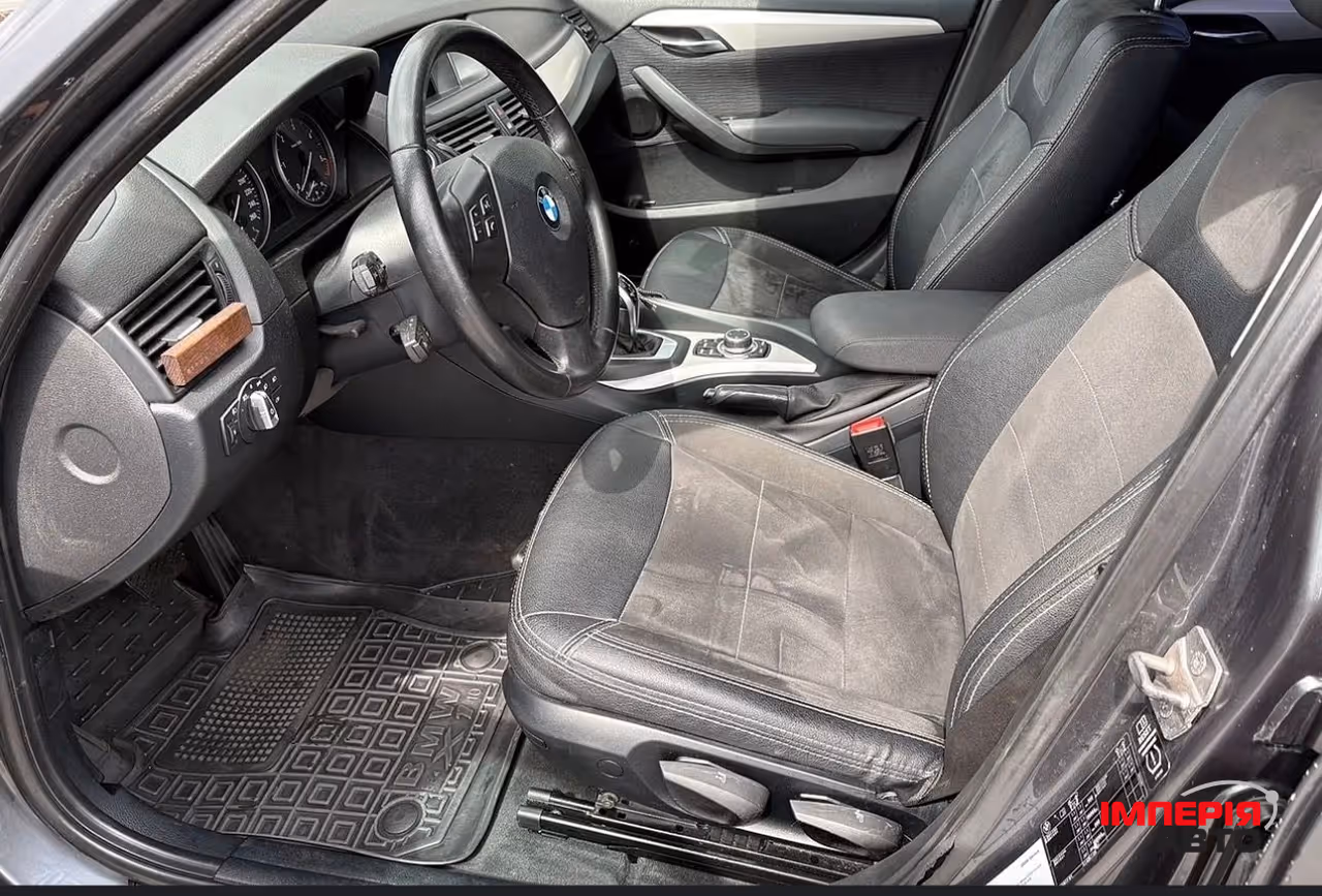 BMW X1 - фото 6