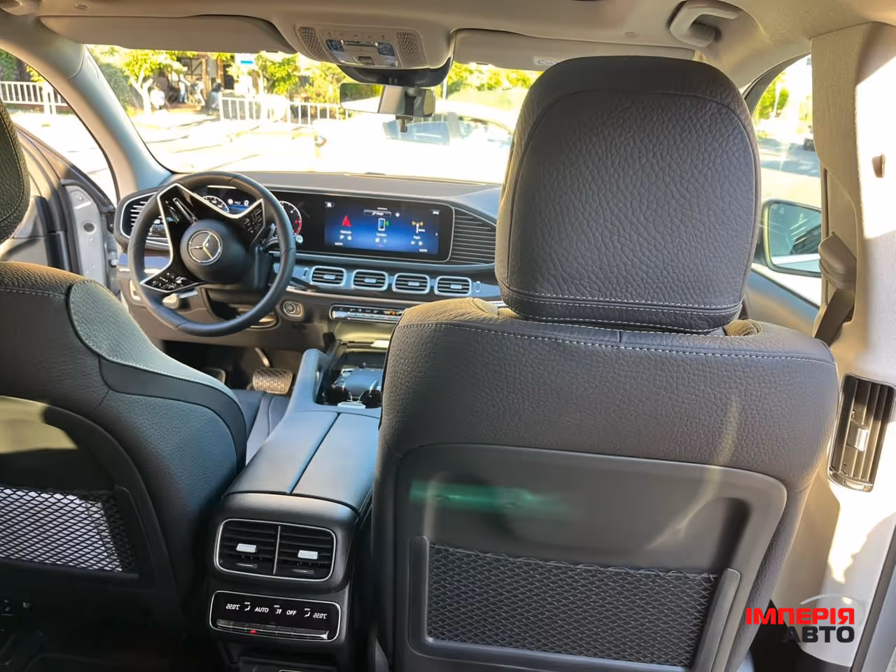 Mercedes-Benz GLS - фото 7