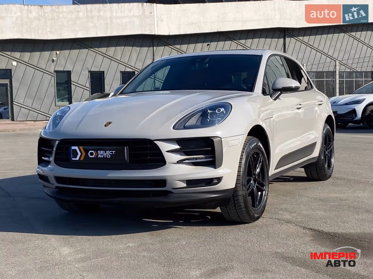 Porsche Macan - фото 1