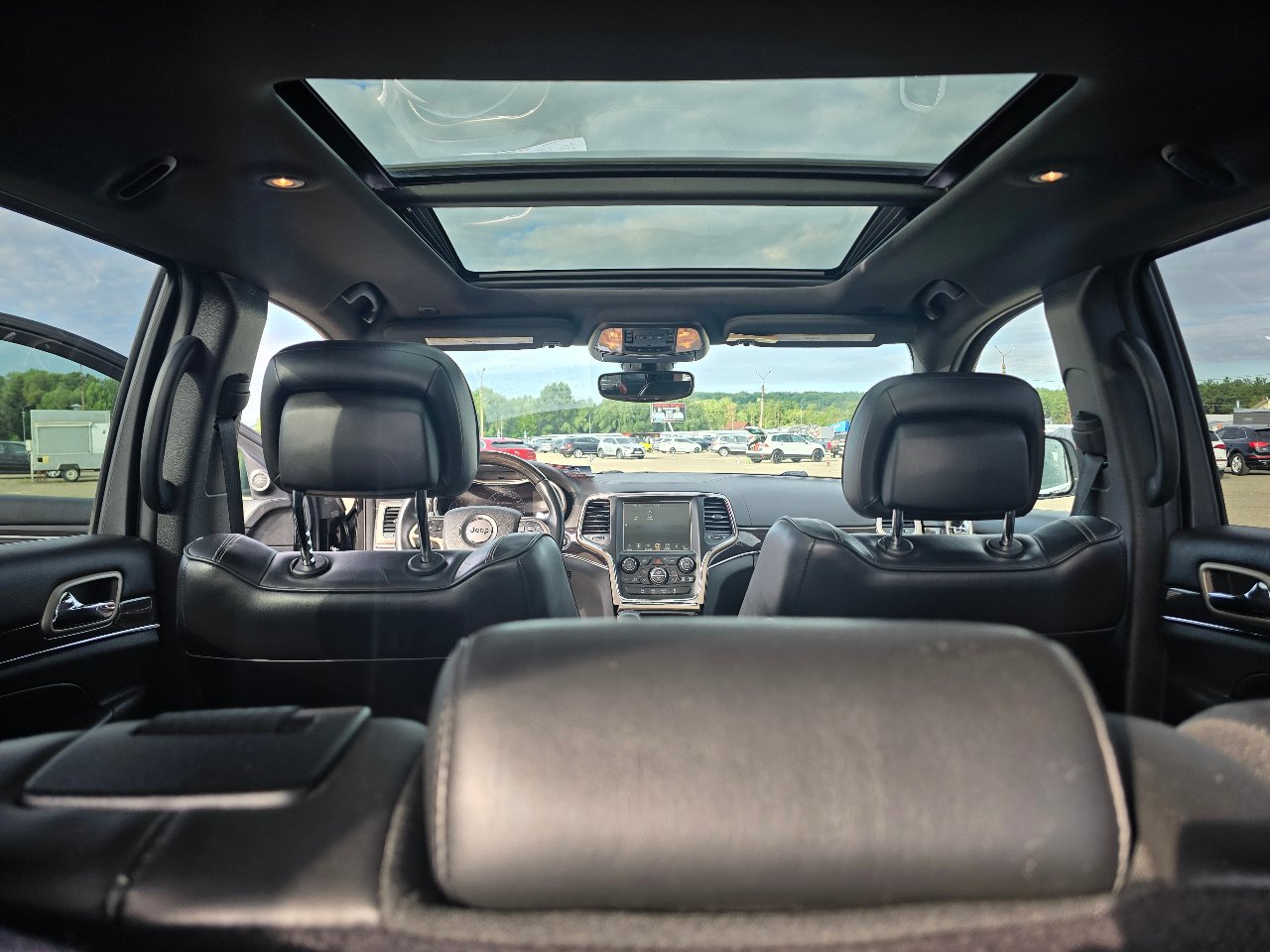 Jeep Grand Cherokee - фото 18