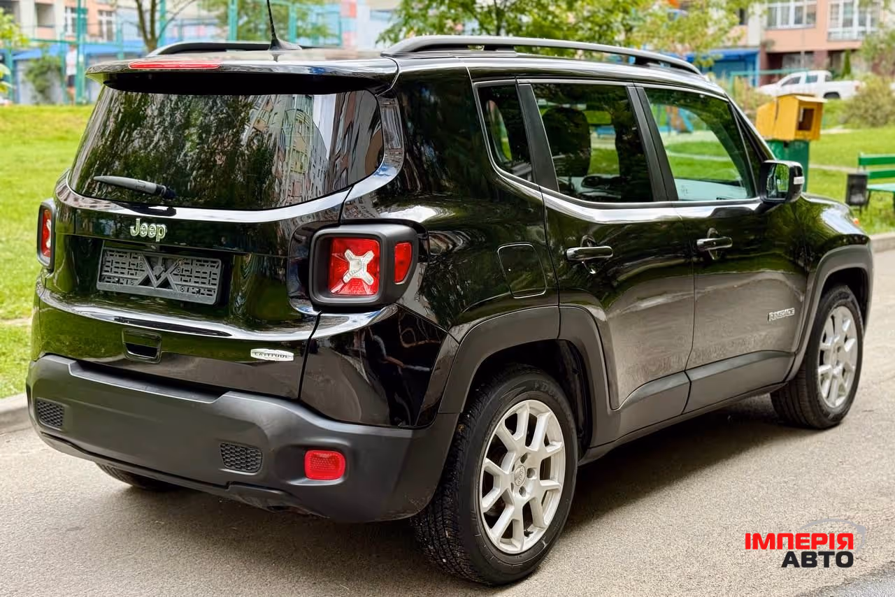 Jeep Renegade - фото 7