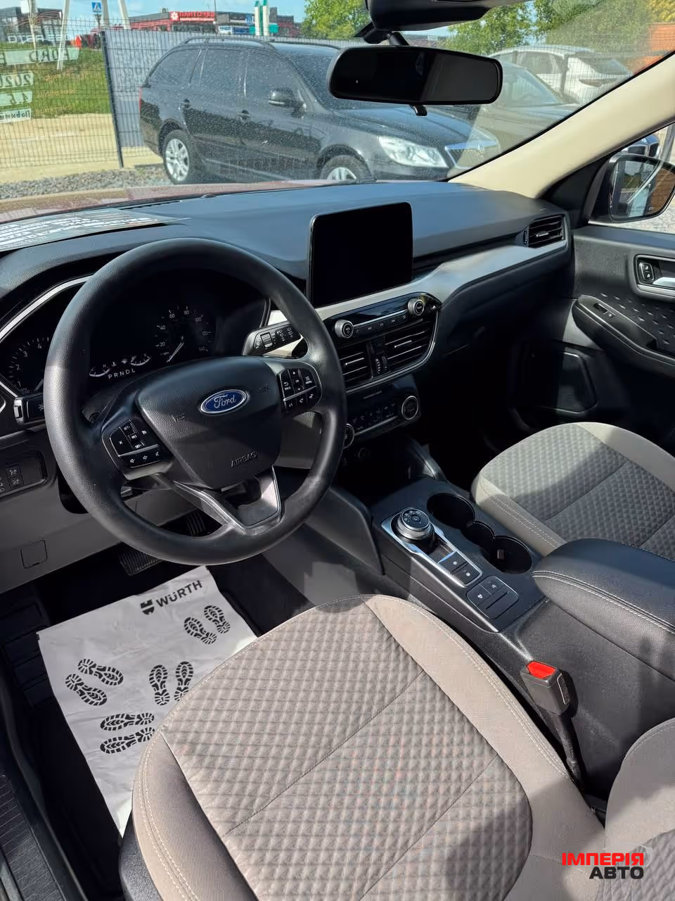 Ford Escape - фото 34