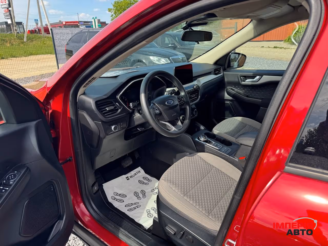 Ford Escape - фото 32