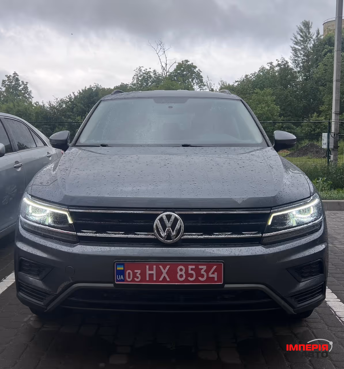 Volkswagen Tiguan - фото 2