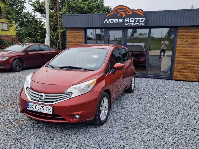 Nissan Versa Note - фото 1