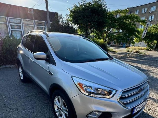 Ford Escape 2018, Білгород-Дністровський, $13 900 - зображення 1