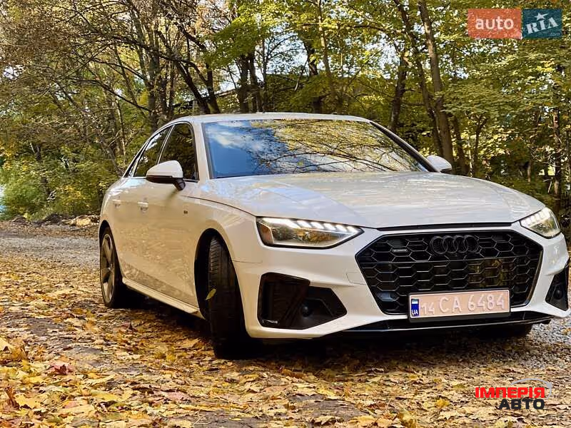 Audi A4 - фото 13