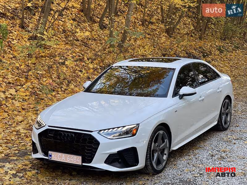 Audi A4 - фото 3