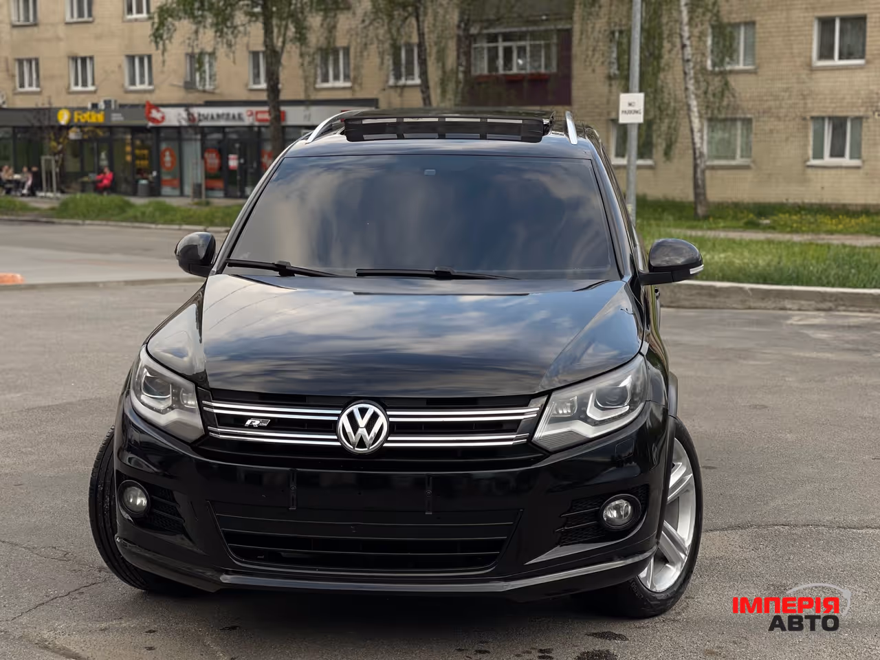Volkswagen Tiguan - фото 2