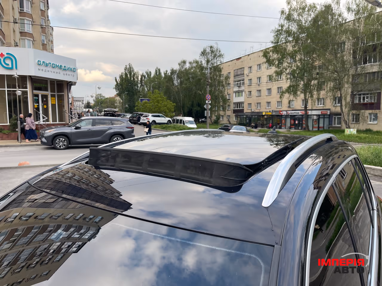 Volkswagen Tiguan - фото 8