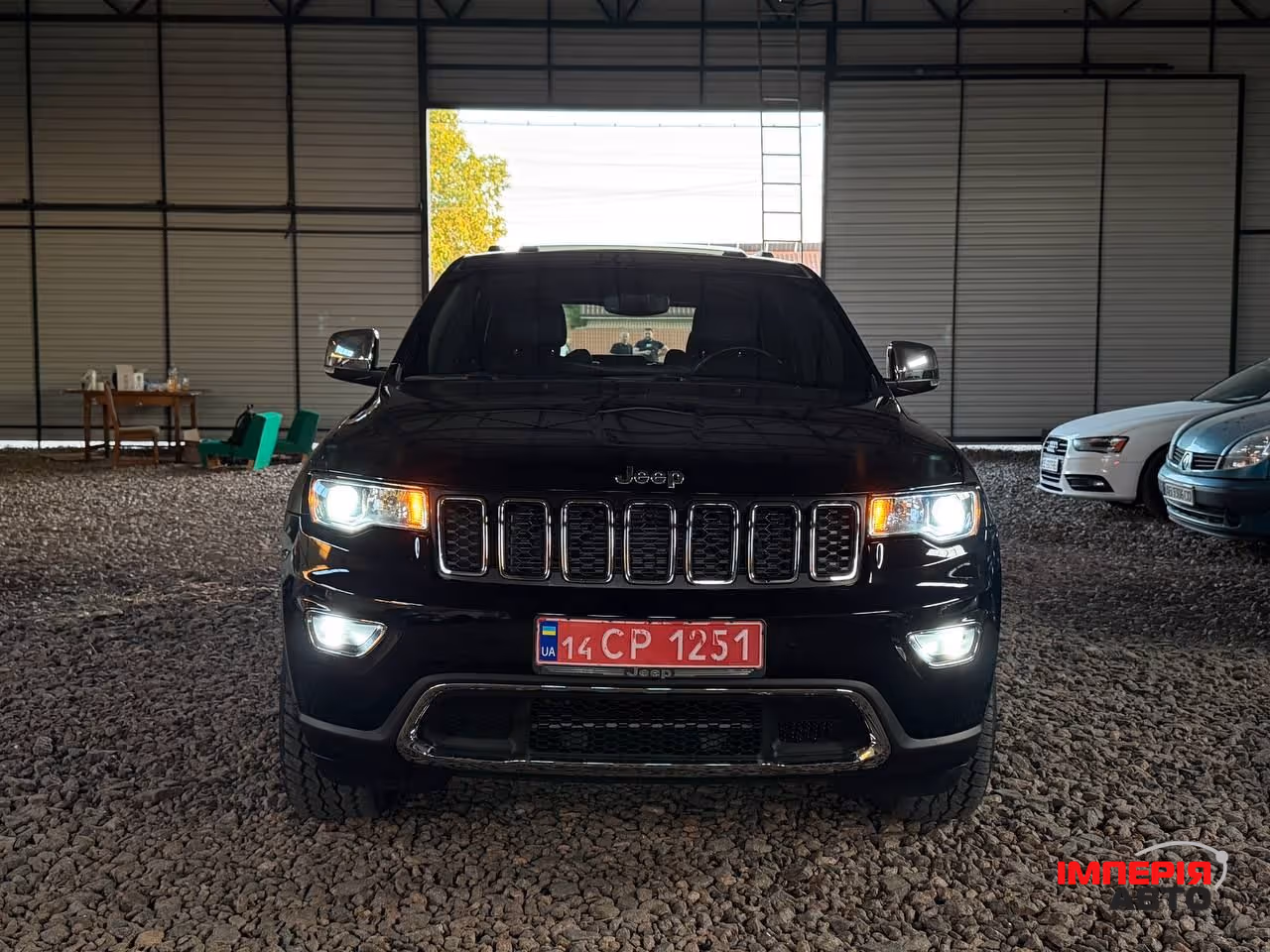 Jeep Grand Cherokee - фото 27