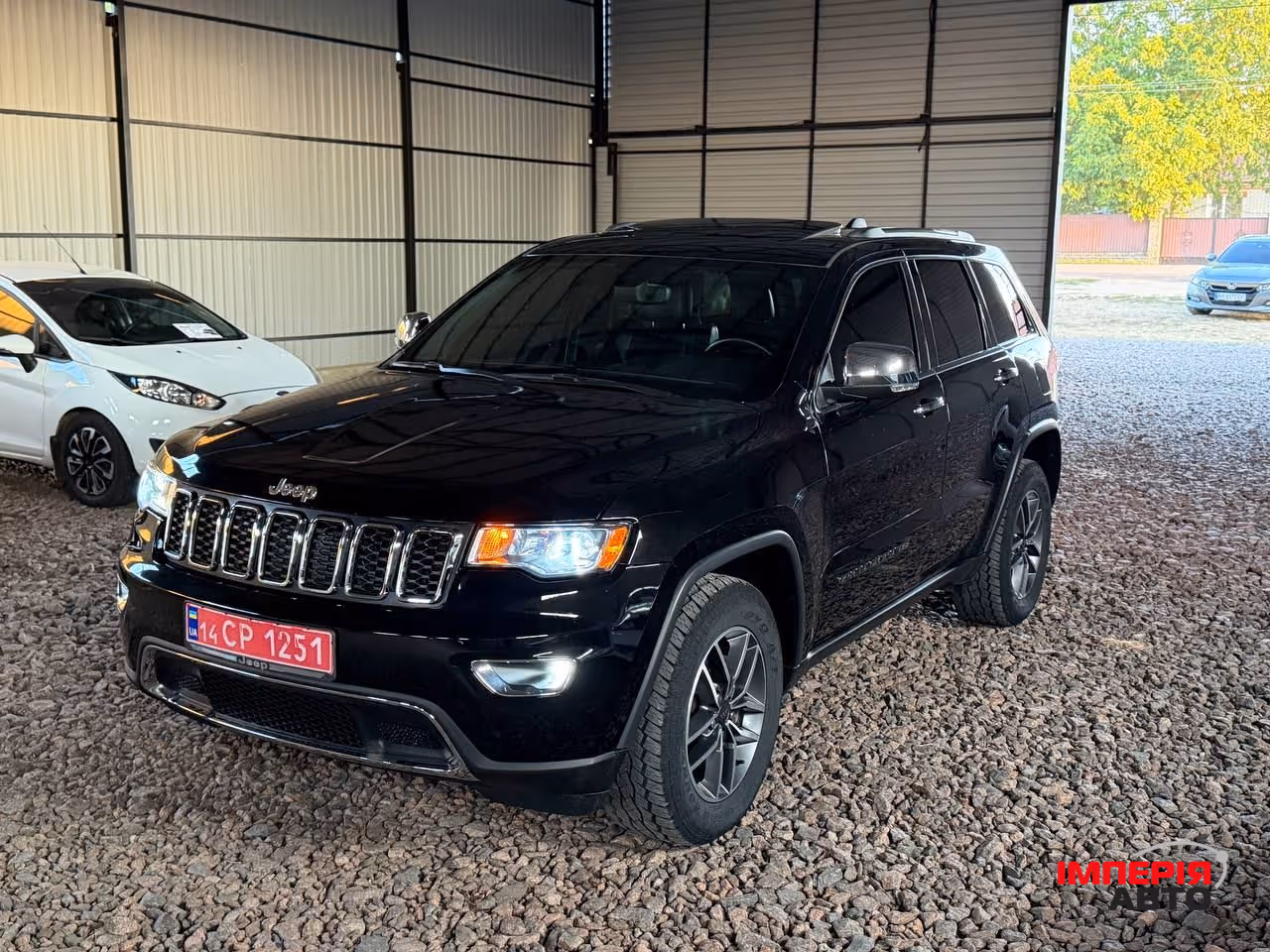 Jeep Grand Cherokee - фото 26