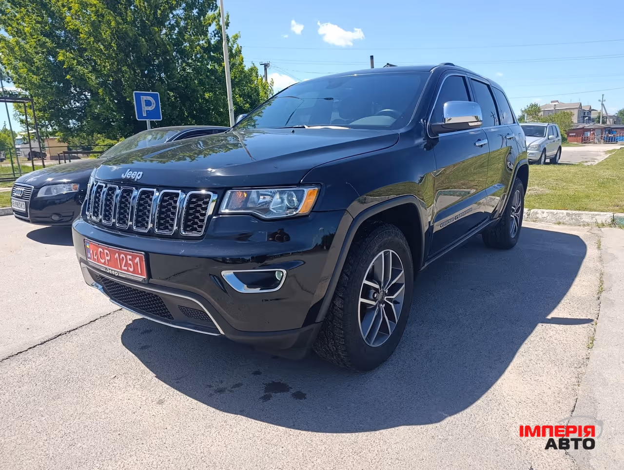 Jeep Grand Cherokee - фото 2