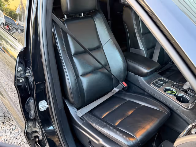 Jeep Grand Cherokee - зображення 2