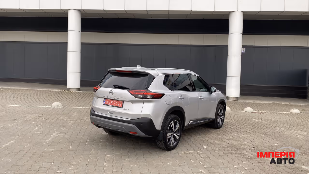 Nissan Rogue - фото 7