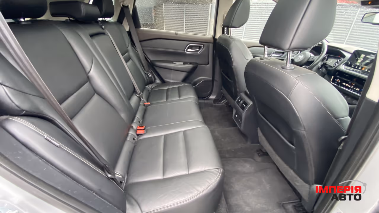 Nissan Rogue - фото 26