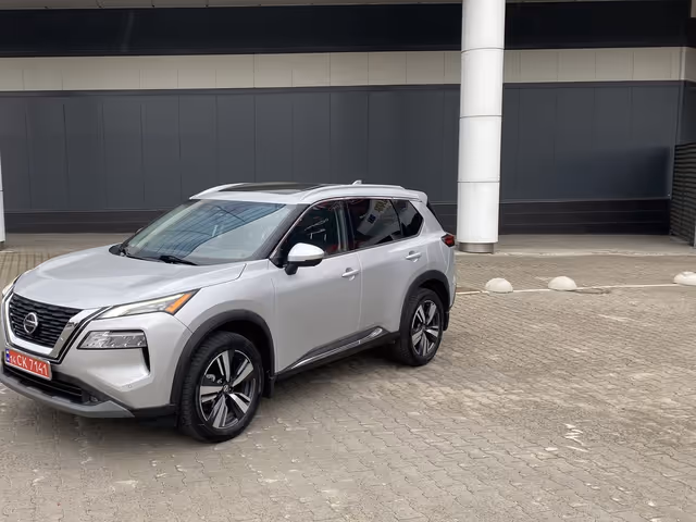 Nissan Rogue - фото 3