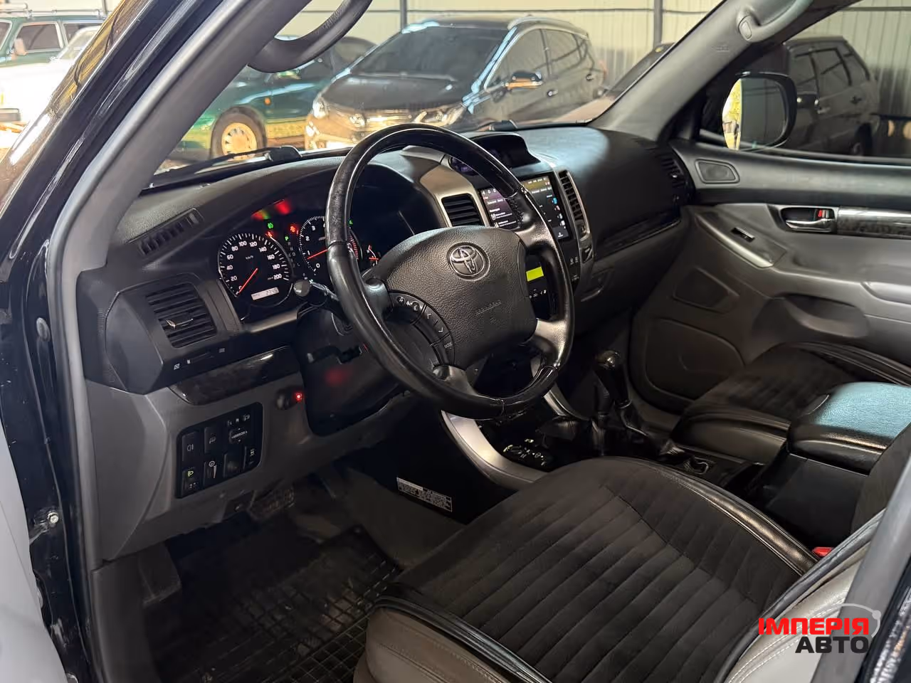 Toyota Land Cruiser Prado - фото 15