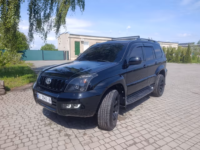 Toyota Land Cruiser Prado - фото 3