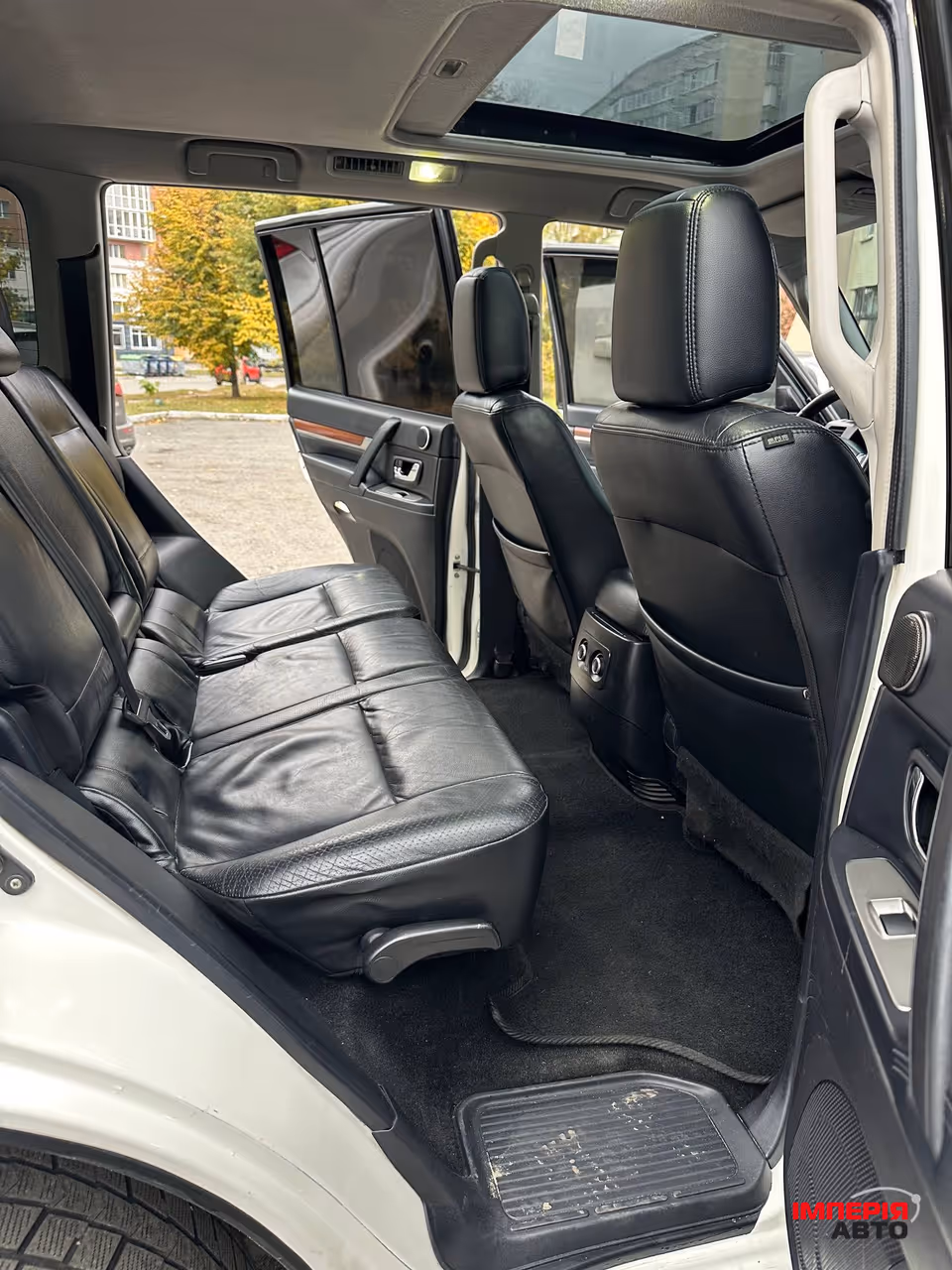 Mitsubishi Pajero - фото 15